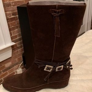 Aquatalia suede boot